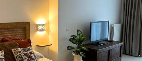 2 chambres, fer et planche à repasser, lit parapluie, Wi-Fi gratuit