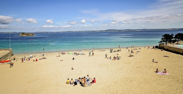 Sulla spiaggia