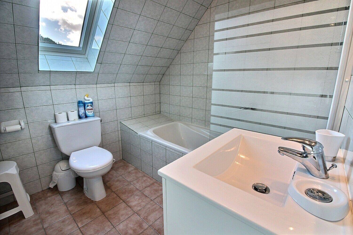 Salle de bain à l'étage