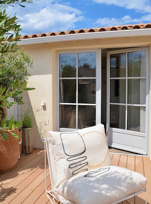 View from property - Maison Soleil (Montpellier)