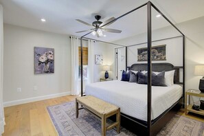 4 間睡房、熨斗/熨衫板