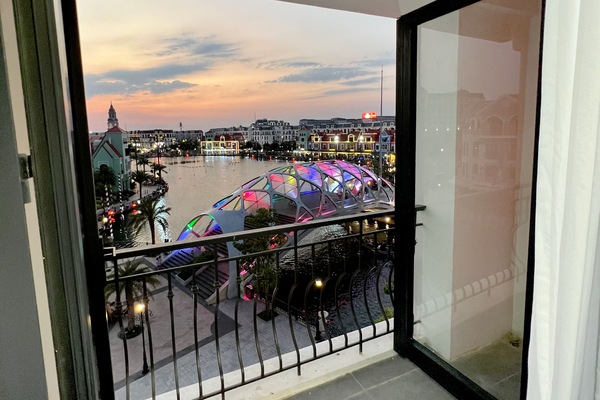 Panoramic Double Room, City View | Terrace/patio