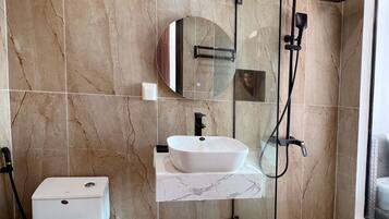 Shower, hydromassage showerhead, hair dryer, slippers