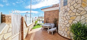 Outdoor dining - Beautiful and Peacefull 3 Bed Villa with Private Pool, AC (Avileses)