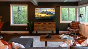 Living area - Tranquil Oasis in Trent Lakes w/ Private Ponds, Fire Pit, Game Room & Hot Tub (Bobcaygeon)