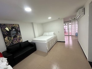 4 habitaciones, wifi y ropa de cama 