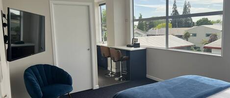 Free WiFi, bed sheets