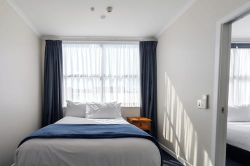 Hamilton Motel 2025 Limited