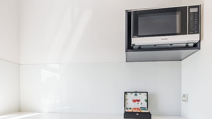 Hamilton Motel 2025 Limited