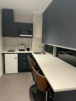 Premium Studio Suite, 1 Queen Bed, Bathtub | Private kitchen | Fridge, microwave, stovetop, electric kettle