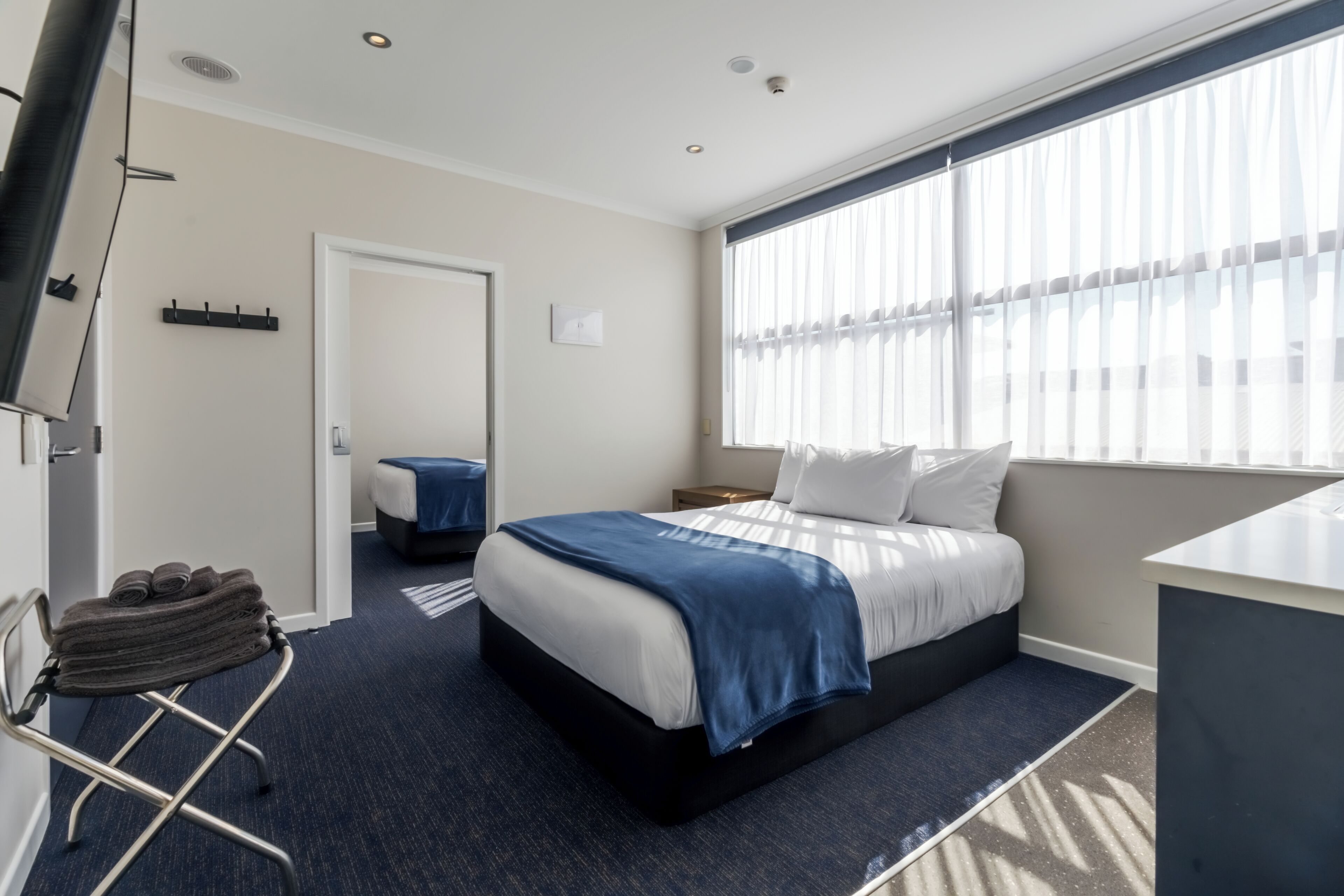 Family Double Room | Free WiFi, bed sheets