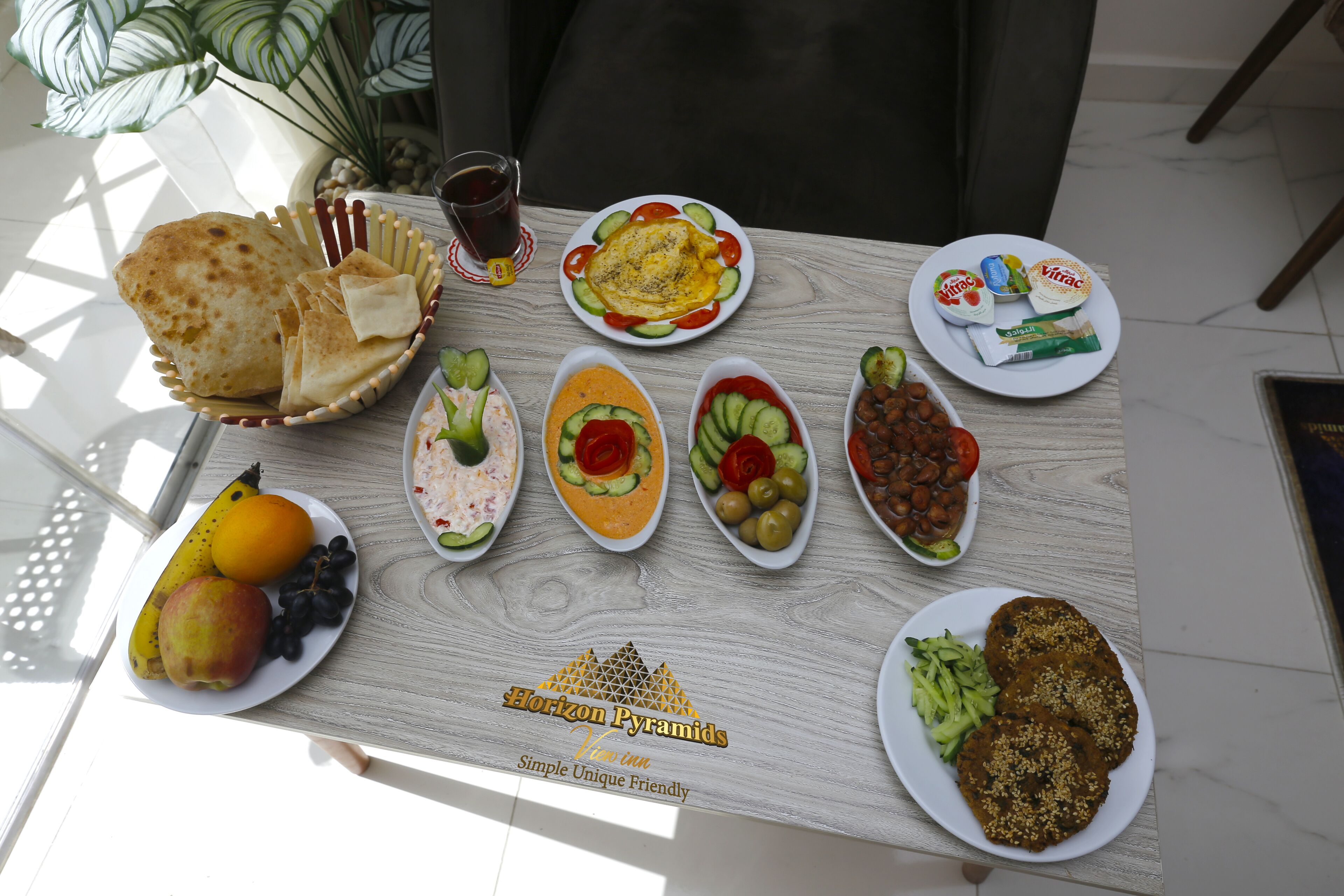 Photo - Pyramids Horizon