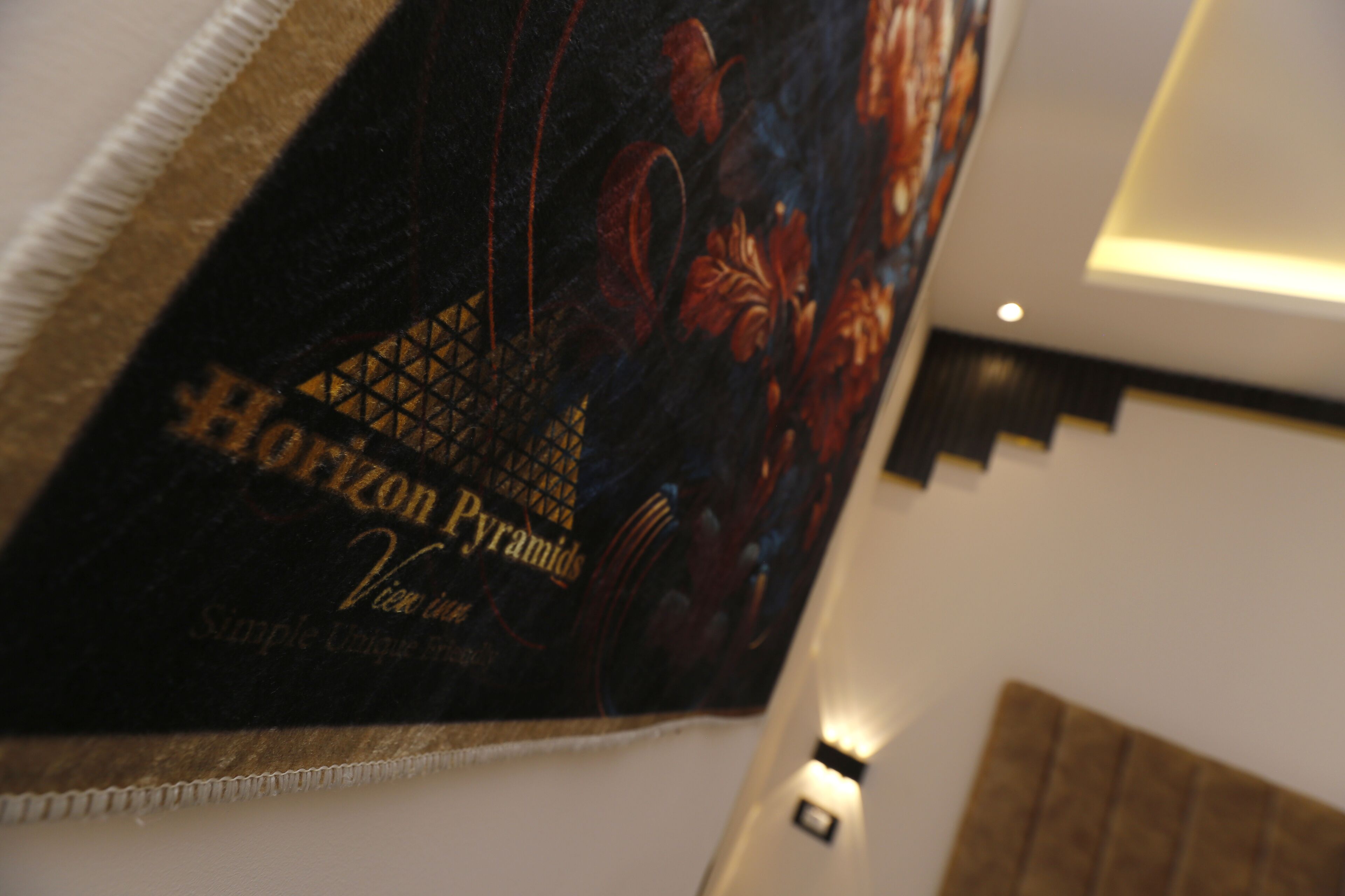 Photo - Pyramids Horizon