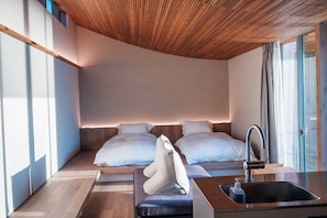 Deluxe Twin Room, Non Smoking, Sea View | Down duvets, individually decorated, individually furnished, desk - Millennium Olive Terrace for your wellness (Tonosho)