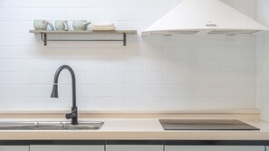 Basic Room, 2 Bedrooms (A dong 5ho) | 1 bilik tidur, Wi-fi percuma 