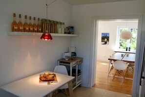 Unclassified image, 2 of 15, button - Lighthouse 6 - Modern. Close to the beach. Familiar. (Hörnum (Sylt))