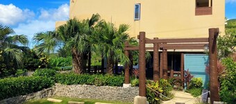 Room overlooking Kabira Bay / Ishigaki Okinawa