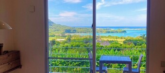 Familyfriendly room overlooking Kabira Bay / Ishigaki Okinawa