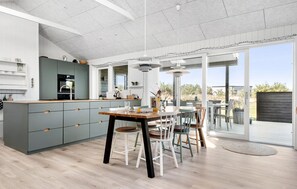 Dining - Stunning home in ålbæk with sauna (Ålbæk)