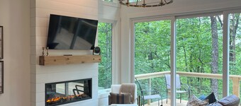 Modern New Construction near Dahlonega and Helen