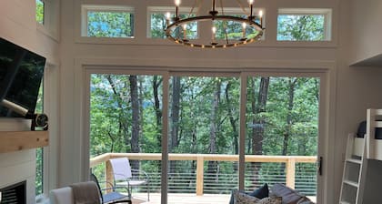 Modern New Construction near Dahlonega and Helen