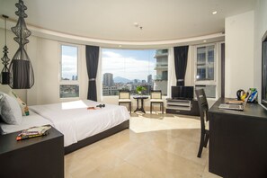 View from room - Orchide'es Ocean Hotel (Da Nang)