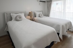 Ház | 3 hálószoba, gyerekágy/csecsemőágy (ingyenes), ingyenes wifi és ágynemű