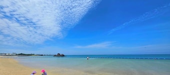 Araha Beachway Inn