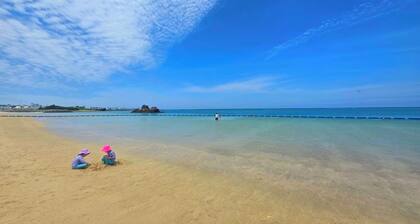 Araha Beachway Inn