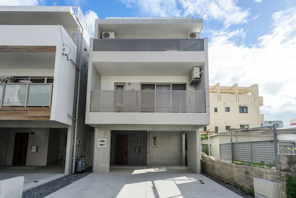 Façade de lâhĂ©bergement