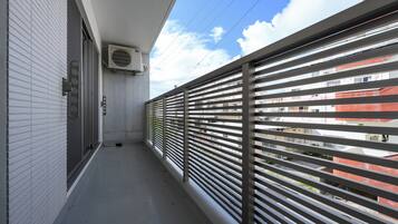 House | Terrace/patio