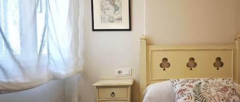 3 Schlafzimmer, Bügeleisen/Bügelbrett, Reisekinderbett, WLAN