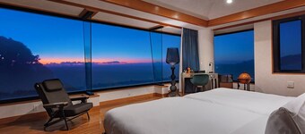 YAMATO TATEYAMA Travelers chateau