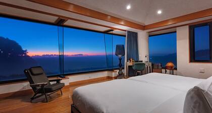 YAMATO TATEYAMA Travelers chateau