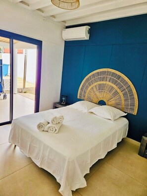 4 habitaciones, tabla de planchar con plancha, wifi y ropa de cama