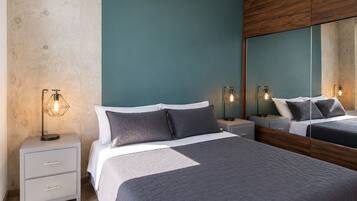 2 bedrooms, iron/ironing board, WiFi (free), bed sheets