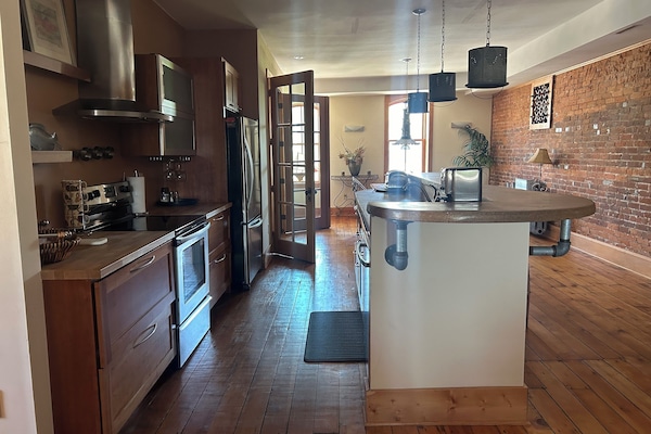 Micro-ondes, four, plaque de cuisson, lave-vaisselle