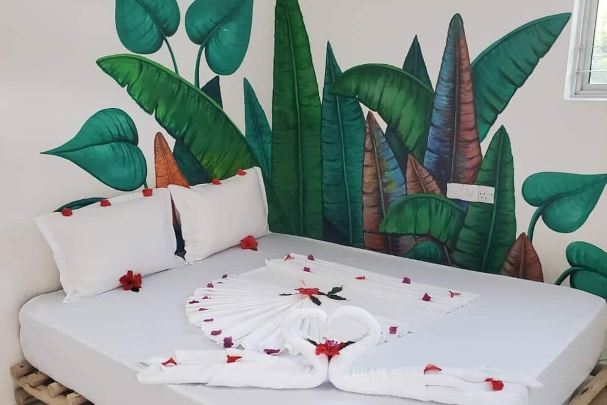 Habitación Deluxe doble, 1 cama doble | 1 dormitorio, espacio para trabajar con un portátil, wifi gratis