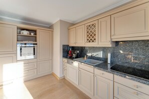 Appartement Luxe, vue montagne | Cuisine privée
