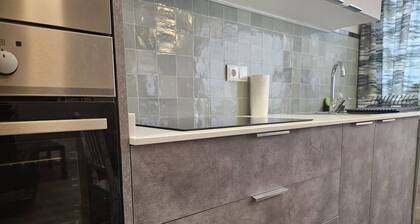 1a128 Moderno apartamento 6p/3h