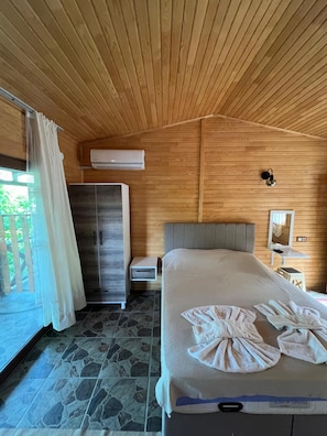 Egyptian cotton sheets, premium bedding, individually decorated - Asmalı Köşk Pansiyon (Kumluca)