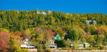 Exterior. Woodland Apartments-Acadia National Park