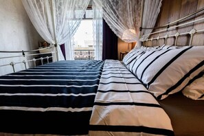 Family Quadruple Room, Non Smoking, River View - Roomquest Rimrabeang Amphawa Floating Market (Amphawa)