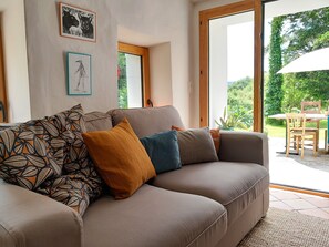 Living area - Beautiful country house at the entrance to the Crozon peninsula (Rosnoën)