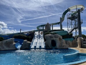 A heated pool - Mobil Home avec Clim La Plage (Saint-Hilaire-de-Riez)