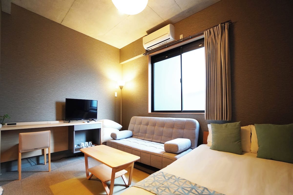 Superior Double Room | Desk, free WiFi, bed sheets
