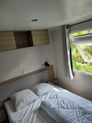 3 bedrooms, WiFi