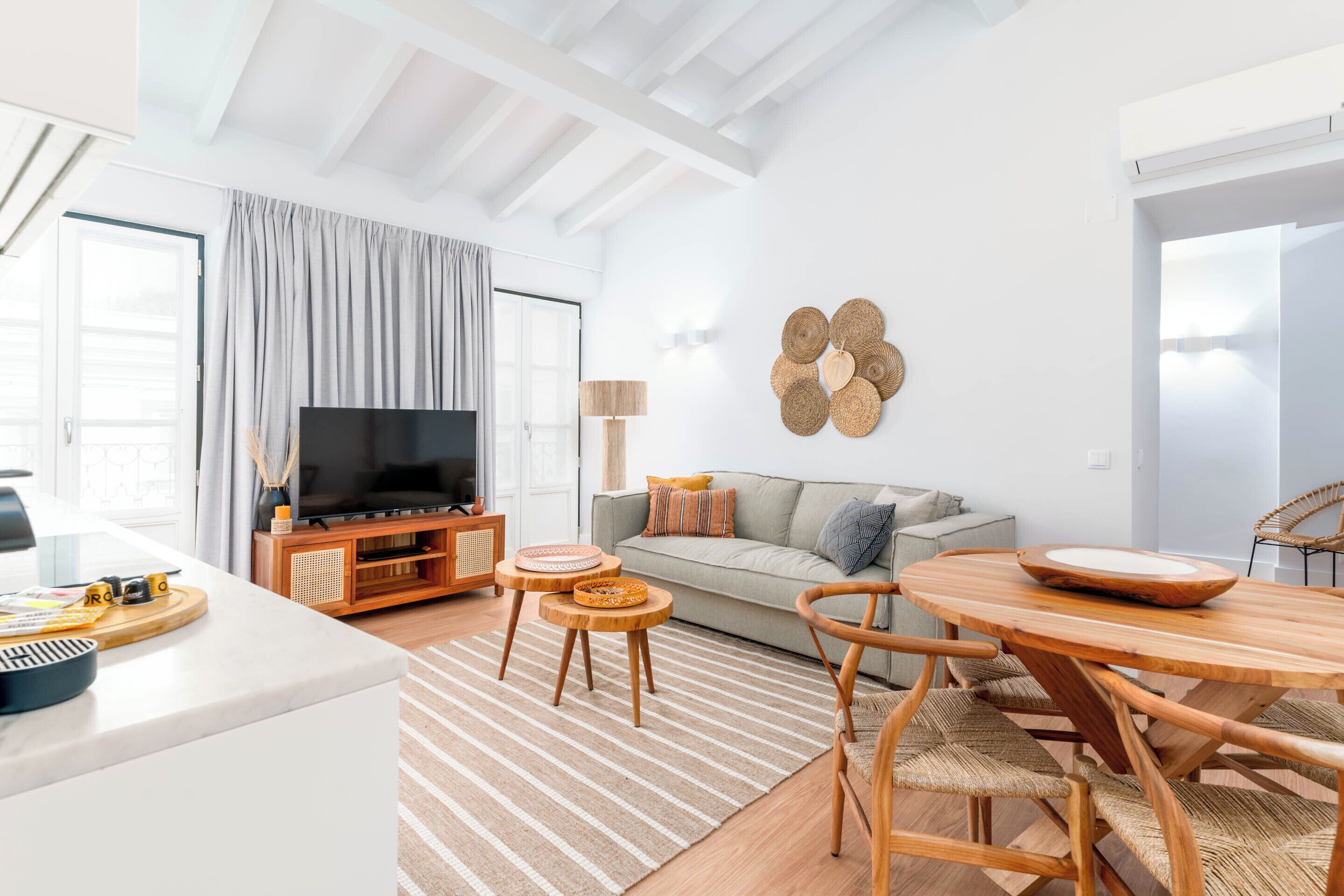 Televisión 50 pulgadas con canales de televisión vía satélite