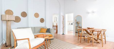 One-Bedroom Apartment with sofa bed | Wohnbereich