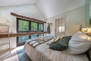 3 bedrooms, iron/ironing board, WiFi, bed sheets - La Jolie Vie - La Maison Tilleul : un Tableau sur la Forêt Pour 6 Personnes (Le Buisson-de-cadouin)